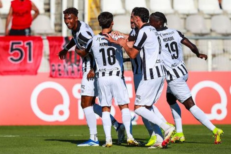 Portimonense derrota Penafiel (2-1) na jornada inaugural da II Liga