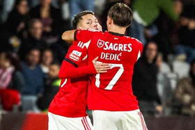 Crónica: Benfica 'dominador' vence na Madeira com golo nos descontos