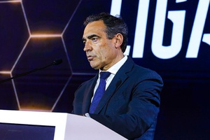 Liga e APAF abordam 'ambiente crítico' em torno das arbitragens