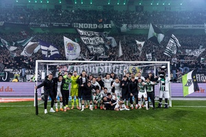 Mönchengladbach volta a vencer e salta da zona de despromoção para 12.º