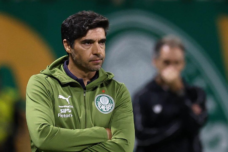 Palmeiras de Abel Ferreira vence e assume liderança isolada do Brasileirão