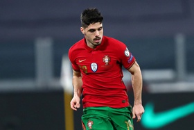 Renato Veiga e Pedro Neto de titulares a dispensados para o Portugal-Dinamarca