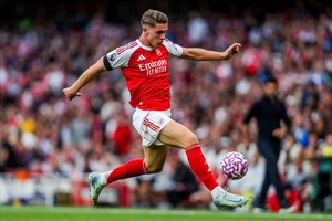 Viktor Gyökeres bisa na goleada do Arsenal ao Leeds (5-0)