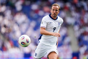 Inglaterra vence Andorra com golo solitário de Kane e lidera grupo rumo ao Mundial