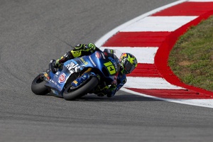 Diogo Moreira triunfa em Portimão e aproxima-se do título de Moto2