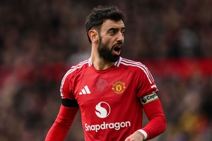 Bruno Fernandes entra para a história da Premier League com prémio de melhor do mês