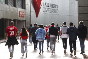 Benfica escolhe novo presidente em segunda volta decisiva