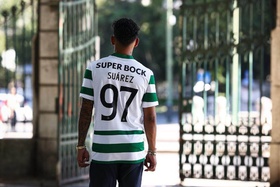 Luis Suárez torna-se a segunda contratação mais cara da história do Sporting