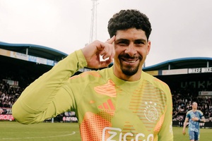 Erro de Matheus (ex-Braga) adia festa do título do Ajax na Eredivisie