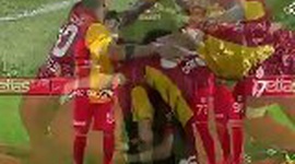 Super Ligi: Besiktas 0-2 Galatasaray (2011-2012)