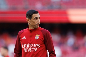 "Prestianni tem espaço no Benfica. O que me faz confusão é a renovação de Di María"