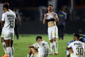 Neymar reage à descida do 'Peixe' à Serie B: "Santos sempre Santos. Iremos voltar a sorrir"