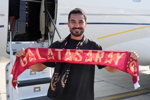 OFICIAL: Gundogan reforça Galatasaray a custo zero