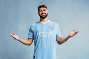 OFICIAL: City contrata defesa croata Josko Gvardiol ao Leipzig por 90 milhões de euros