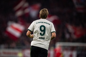 Harry Kane chega aos 100 golos pelo Bayern Munique com 'bis'