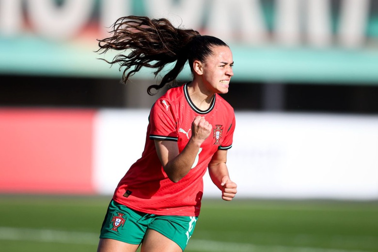 Portugal arrasa Eslovénia e decide com Noruega qualificação para o Europeu feminino sub-19