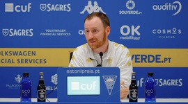 Liga Portugal Betclic: Antevisão de Ian Cathro	ao FC Porto vs Estoril (2024-2025)