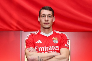 "Mentiria se dissesse que esperava este tipo de contratações"