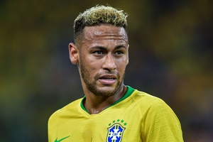 Neymar de regresso à seleção do Brasil após longa ausência
