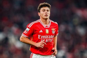 Candidato nas eleições do Benfica vai trazer João Neves e Jürgen Klopp