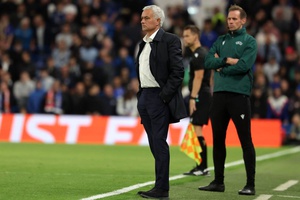 José Mourinho: “Ninguém me vai convencer de que estamos fora”