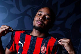 OFICIAL: Nkunku troca Chelsea por AC Milan e assina até 2030