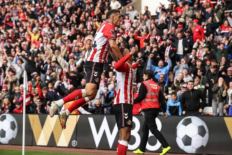 Sunderland bate Chelsea na compensação, Newcastle agudiza crise de Marco Silva
