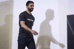 "Acho que o Rúben Amorim podia e devia ter saído na época em que foi campeão"