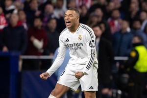 Mbappé supera Gyökeres conquista Bota de Ouro
