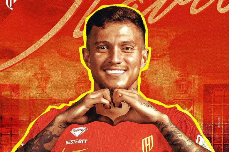 OFICIAL: Otávio muda-se do Al-Nassr para o Al-Qadsiah