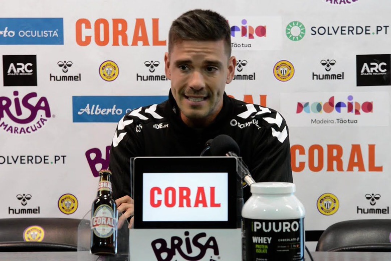 Nacional encara o Benfica: "Vamos olhar olhos nos olhos"