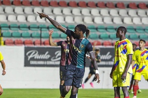 Basquetebol: Petro de Luanda vence Inter e apura-se à final