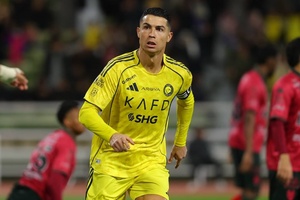 Cristiano Ronaldo em dúvida para estágio da seleção após lesão muscular