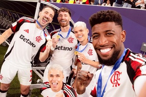 'Bis' de De Arrascaeta coloca Flamengo na rota da final da Taça Intercontinental